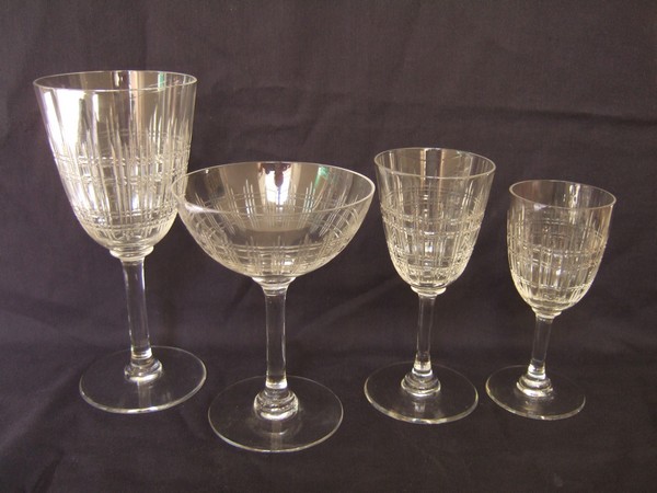 Baccarat crystal wine or port glass, Cavour pattern - 11,5cm