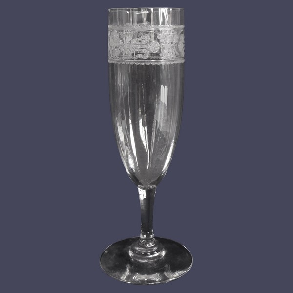 Baccarat crystal champagne flute / glass, Chablis pattern, Renaissance style engraved with fleur de lys - 16.1cm