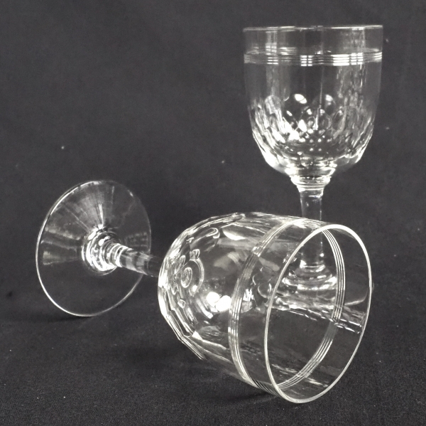 Baccarat crystal wine glass, Chauny pattern - 12.3cm