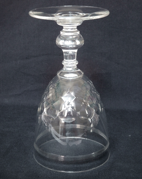 Verre à eau en cristal de Baccarat, modèle Chauny jambe gondole - 15,4cm