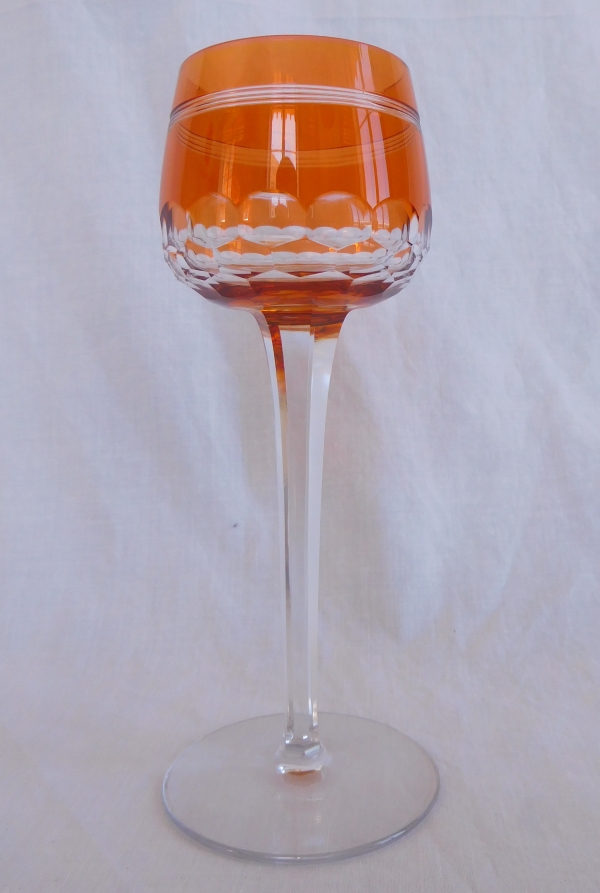 Verre à vin du Rhin en cristal de Baccarat, modèle Chauny overlay orange