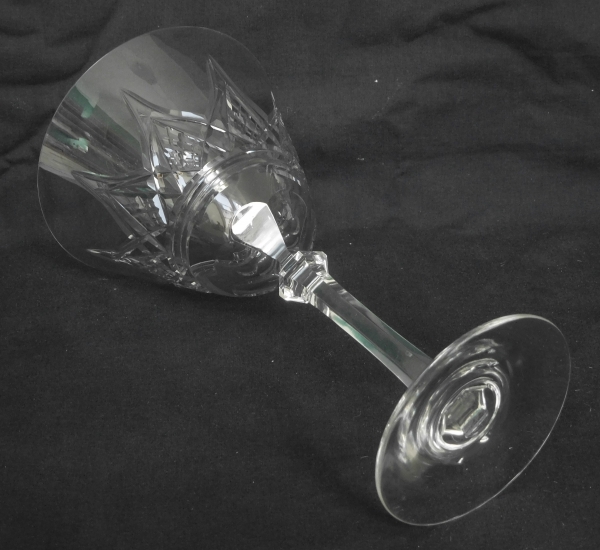 Grand verre à eau / bière en cristal de Baccarat, modèle Louvois (taille inspirée du modèle Colbert) - 17cm - signé