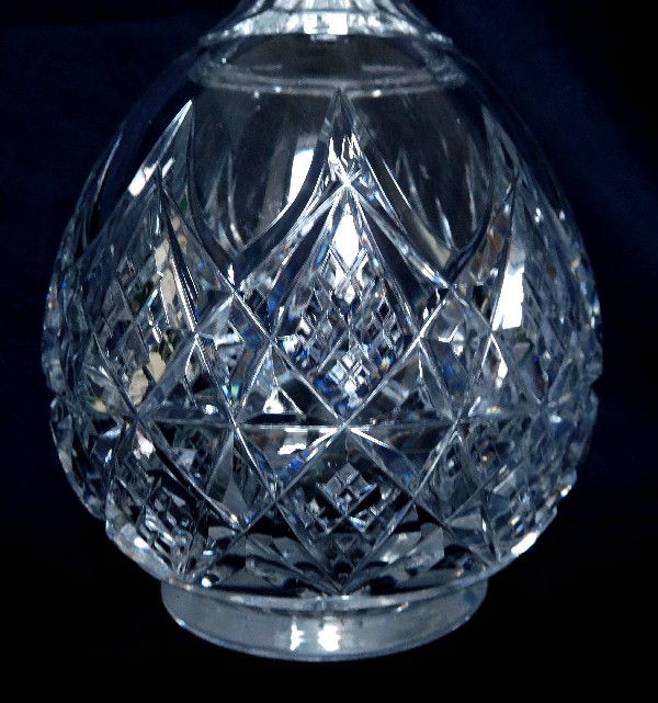 Carafe à vin en cristal de Baccarat, modèle Colbert