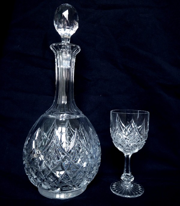 Baccarat crystal wine decanter, Colbert pattern