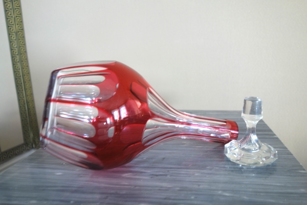 Baccarat crystal bottle / decanter, pink overlay crystal, Compiegne pattern / Malmaison pattern