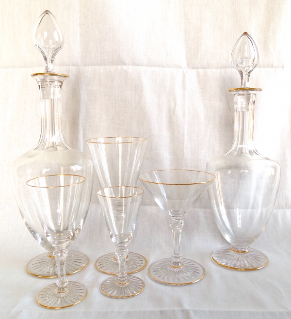 Carafe à vin en cristal de Baccarat forme 8469 dorée - 32cm