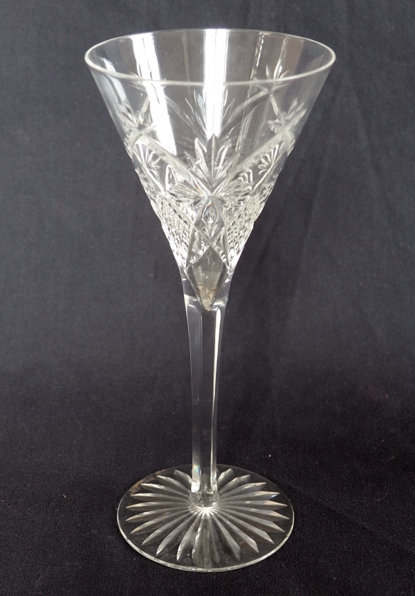 Verre à vin blanc ou porto en cristal de Baccarat, modèle conique taille 10834 - 17,1cm