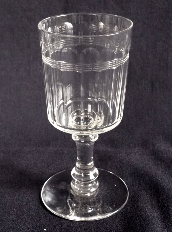 Baccarat crystal wine glass, cut crystal, Chicago pattern variant - 12,3cm