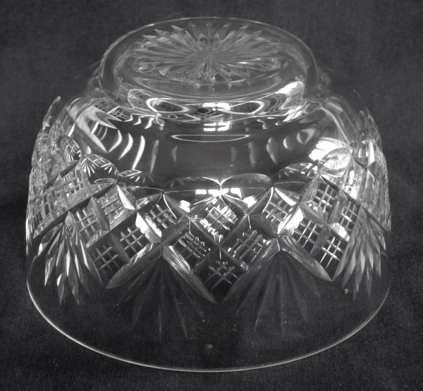 Baccarat crystal bowl, Douai pattern