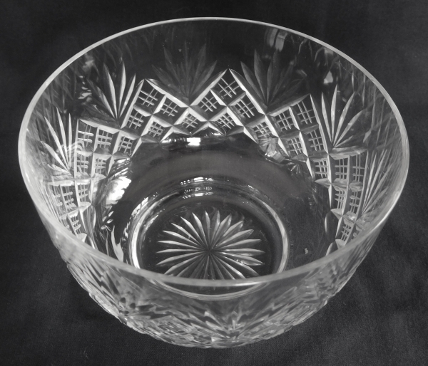 Baccarat crystal bowl, Douai pattern