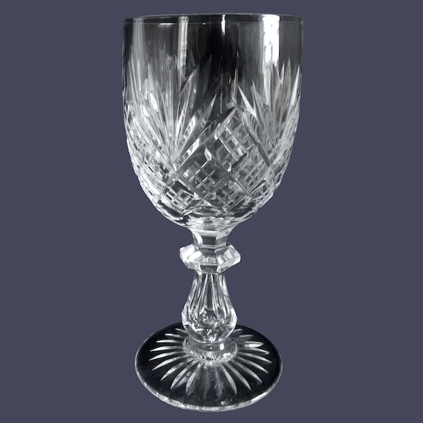 Baccarat crystal wine glass, Douai pattern sophisticated variant - 12.5cm