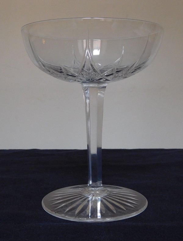 Coupe à champagne en cristal de Baccarat, modèle Epron