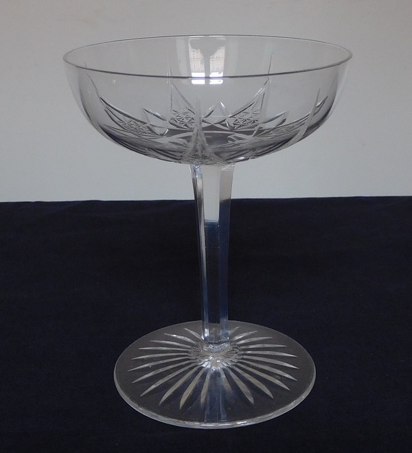 Coupe à champagne en cristal de Baccarat, modèle Epron