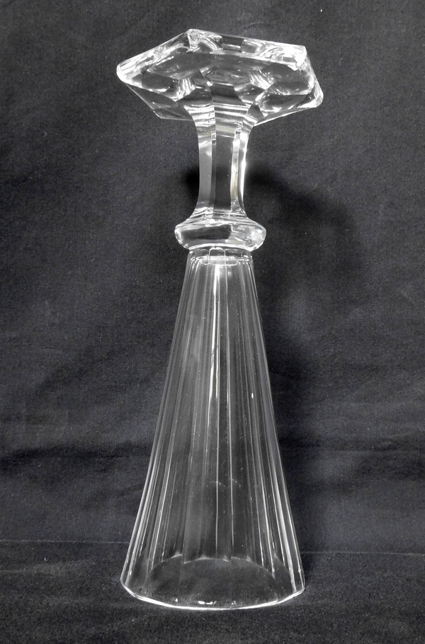 Flûte à champagne en cristal de Baccarat taillé à pans coupés, époque Restauration vers 1840