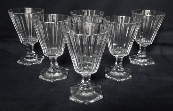 Verre à vin en cristal de Baccarat taillé à pans coupés, époque Restauration vers 1840 - 11,5cm