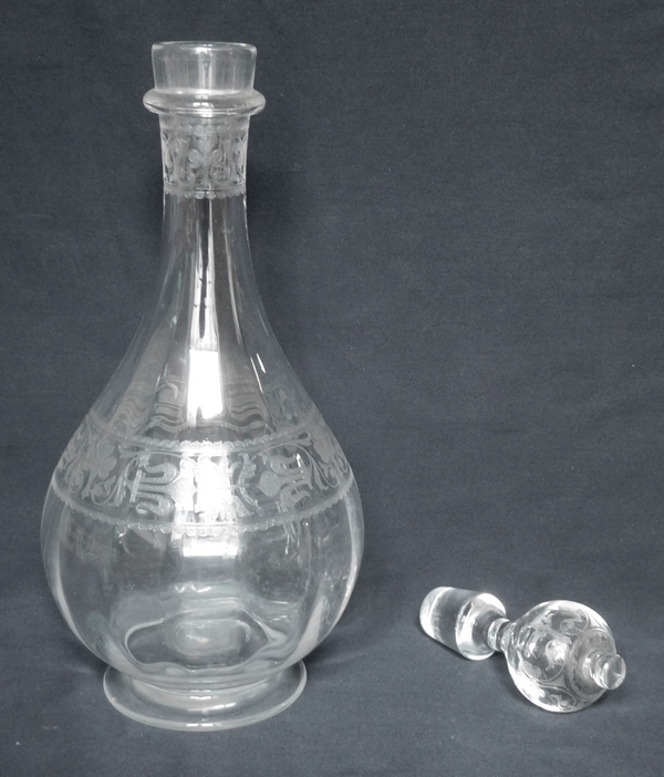 Baccarat crystal wine decanter, fleurs-de-lis engraved pattern - 31.5cm