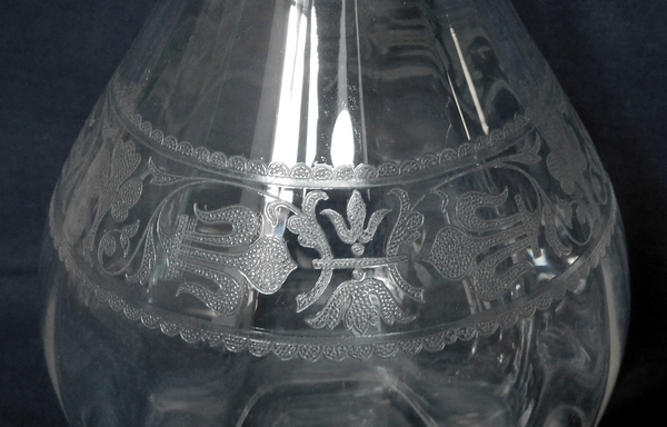 Baccarat crystal wine decanter, fleurs-de-lis engraved pattern - 31.5cm
