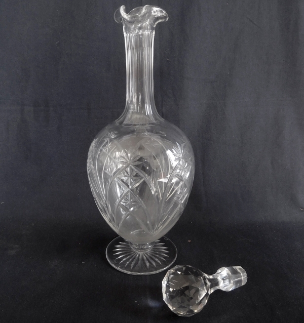 Baccarat crystal wine decanter, 9232 shape and 9255 pattern, late 19th century - 32cm