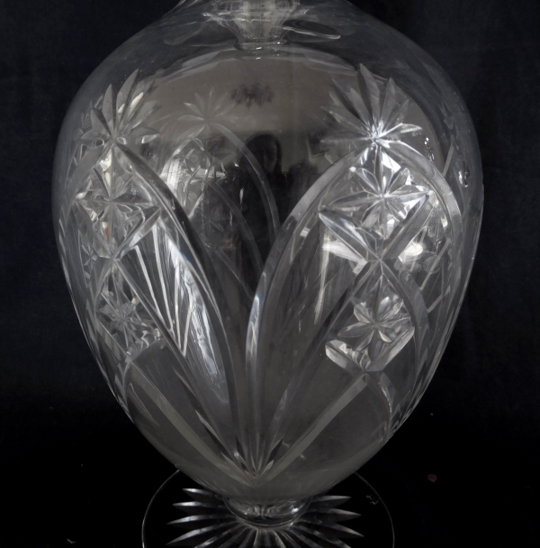 Baccarat crystal wine decanter, 9232 shape and 9255 pattern, late 19th century - 32cm