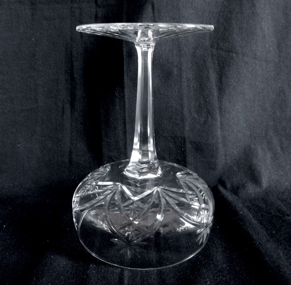 Coupe à champagne en cristal de Baccarat, modèle forme 9232 taille 9255 du catalogue de 1916