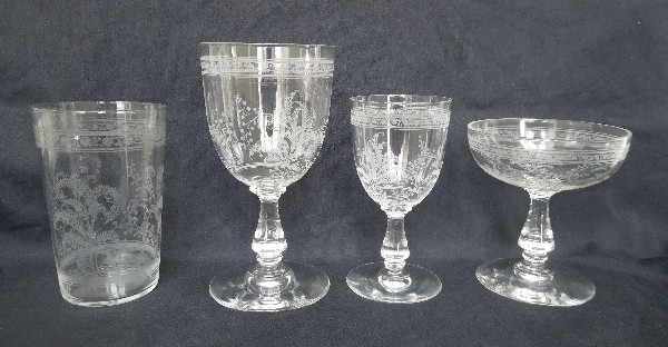 Coupe à champagne en cristal de Baccarat, modèle Fougères