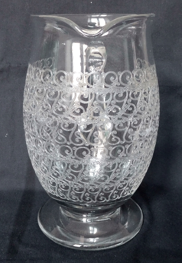 Pichet / broc / carafe à eau en cristal de Baccarat, modèle Gouvieux (proche modèle Rohan)