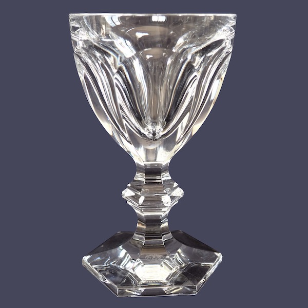 Verre à vin en cristal de Baccarat, modèle Harcourt - 13,6cm - signé