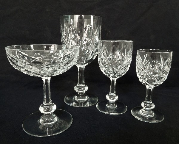 Baccarat crystal port or wine glass, Harfleur pattern - 11.5cm - signed