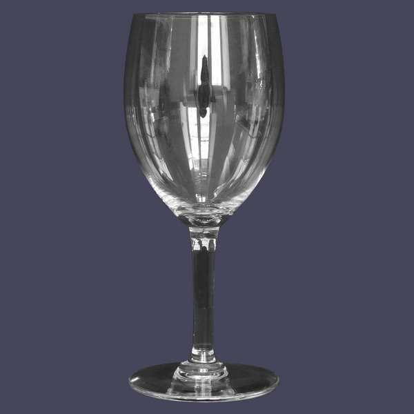 Grand verre à vin en cristal de Baccarat, modèle Haut-Brion - signé - 15cm