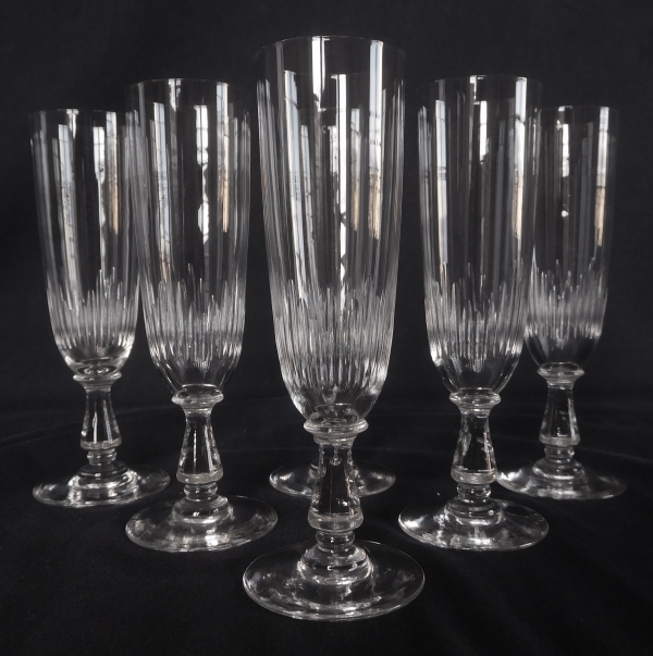 Flûte à champagne en cristal de Baccarat, modèle Jeux d'Orgues de côtes creuses