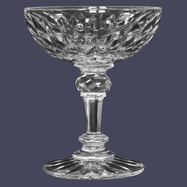 Coupe à champagne en cristal de Baccarat, modèle Juvisy (service officiel de l'Elysée)