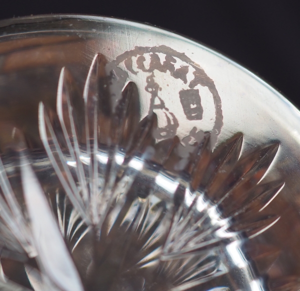 Verre à orangeade en cristal de Baccarat, modèle Lagny doré