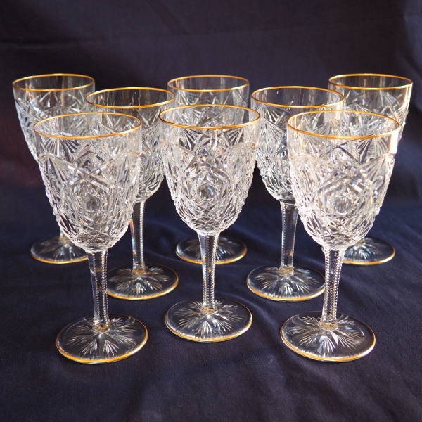 Baccarat crystal wine glass, Lagny pattern gilt with fine gold - 13cm