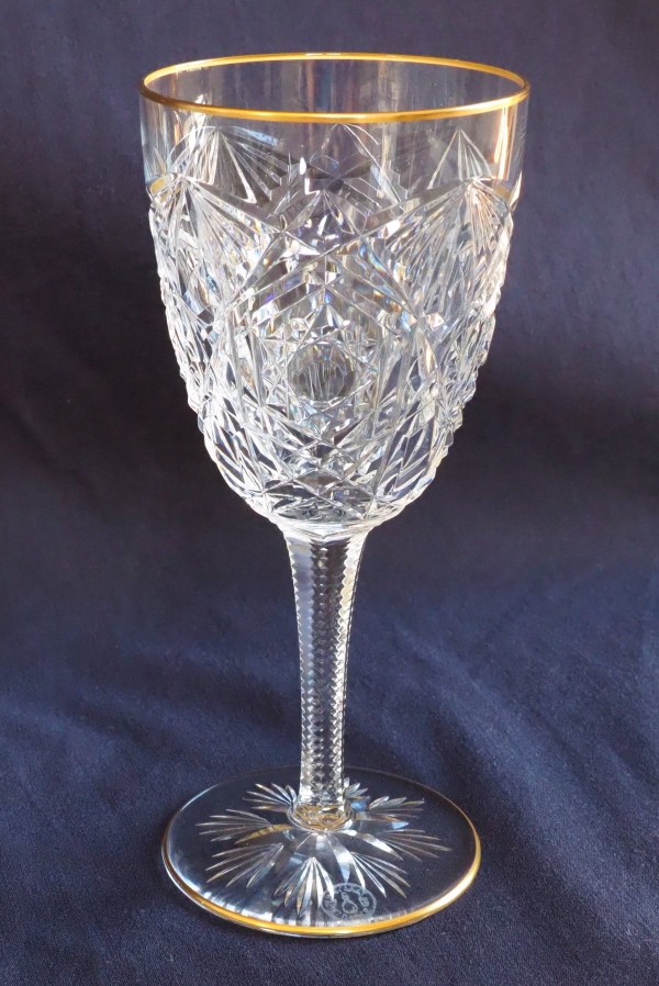 Baccarat crystal burgundy wine glass, Lagny pattern gilt with fine gold - 14.7cm