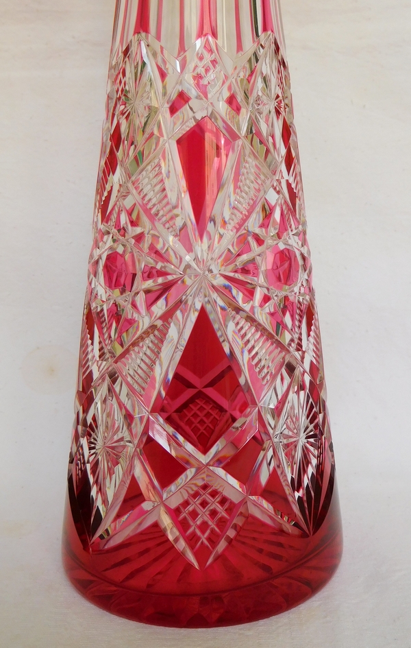 Carafe à vin du Rhin en cristal de Baccarat overlay rose, modèle Lagny