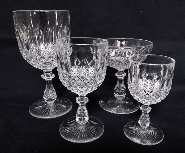 Baccarat crystal champagne glass, Libourne pattern (GG pattern)