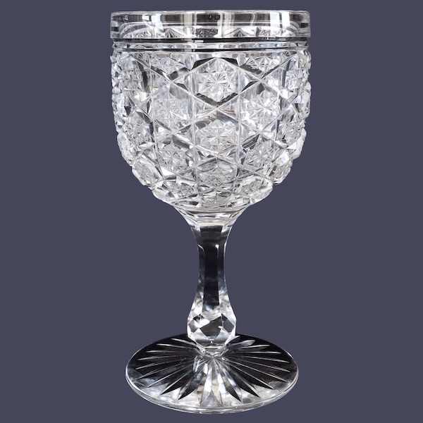 Baccarat crystal wine glass, Lorient pattern - 13.8cm