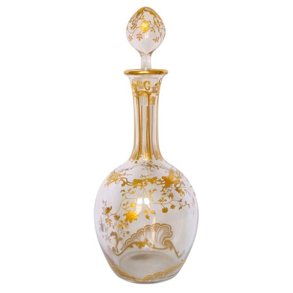 Baccarat crystal wine decanter, Louis XV pattern enhanced with fine gold