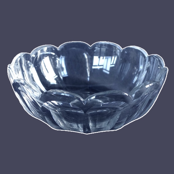 Saladier en cristal de Baccarat taillé, modèle Harcourt Malmaison