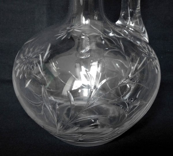 Baccarat crystal wine decanter / ewer, Daisies cut crystal pattern