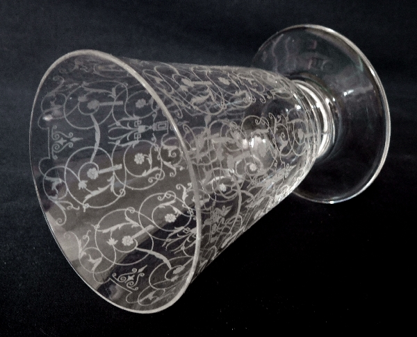 Baccarat crystal wine or port glass, Michelangelo pattern - 8cm - signed