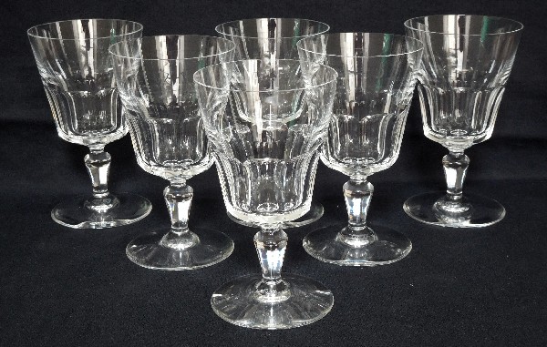 Baccarat crystal wine glass, Missouri pattern - signed - 12,9cm