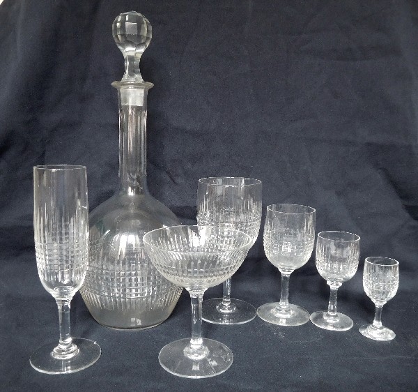 Baccarat crystal liquor glass, Nancy pattern - 9.7cm