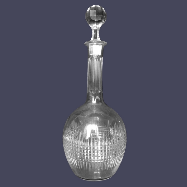 Baccarat crystal liquor decanter, Nancy pattern - 22cm