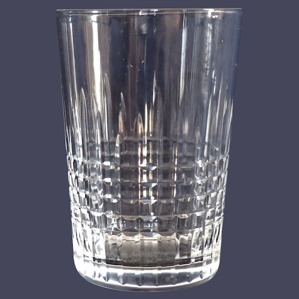 Verre / gobelet à vin en cristal de Baccarat, modèle Nancy - 8cm