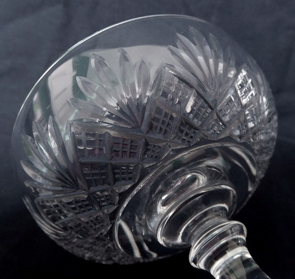 Baccarat crystal champagne glass / sherbet, Douai pattern