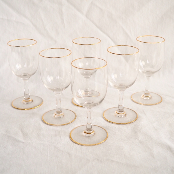 Baccarat crystal water glass, Perfection pattern enhanced with fine gold - 15.5cm