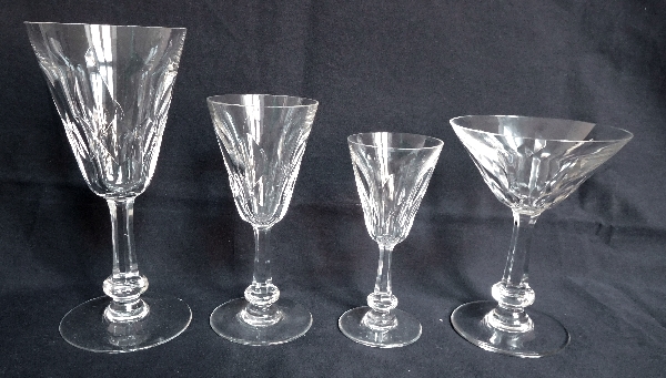 Baccarat crystal wine glass or port glass, Picardie pattern - signed - 12.2cm