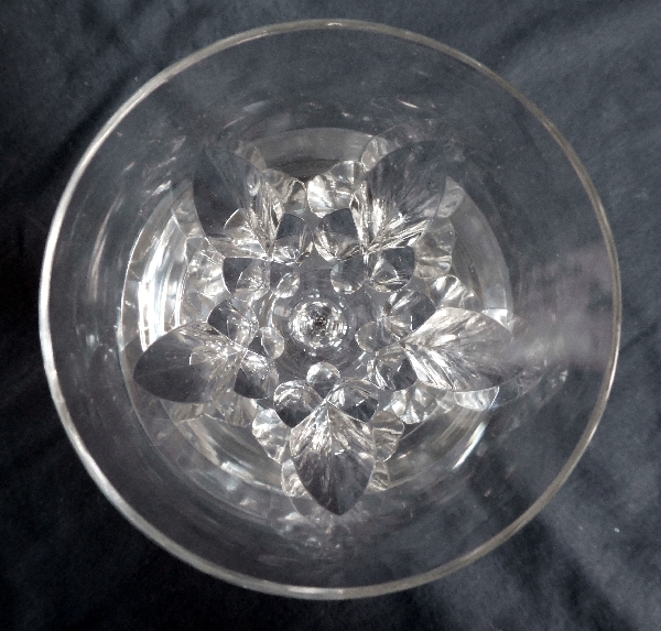 Baccarat crystal wine glass or port glass, Picardie pattern - signed - 12.2cm