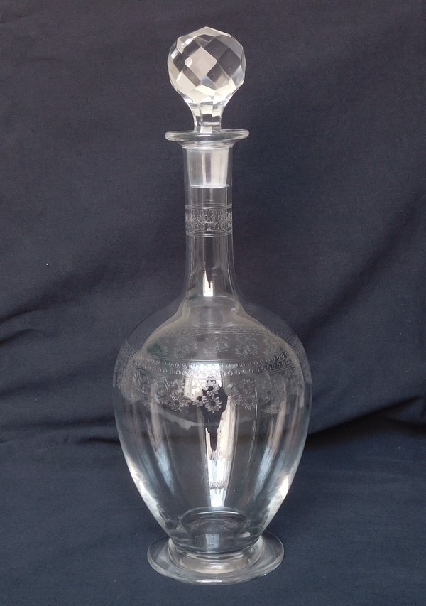 Tall Baccarat crystal wine decanter, Pompadour pattern - 33cm